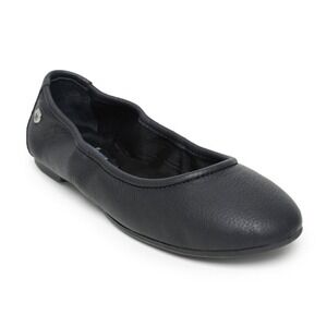 NIB Minnetonka Anna Ballerina Flat Women Black Leather Slip On Shoes Size 9